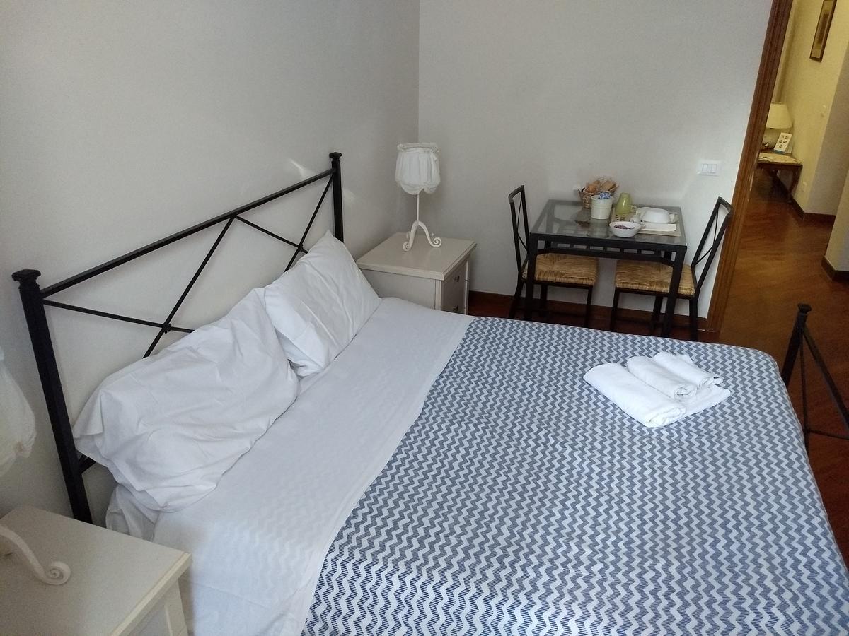Living Rome Ottaviano B&B Exterior photo